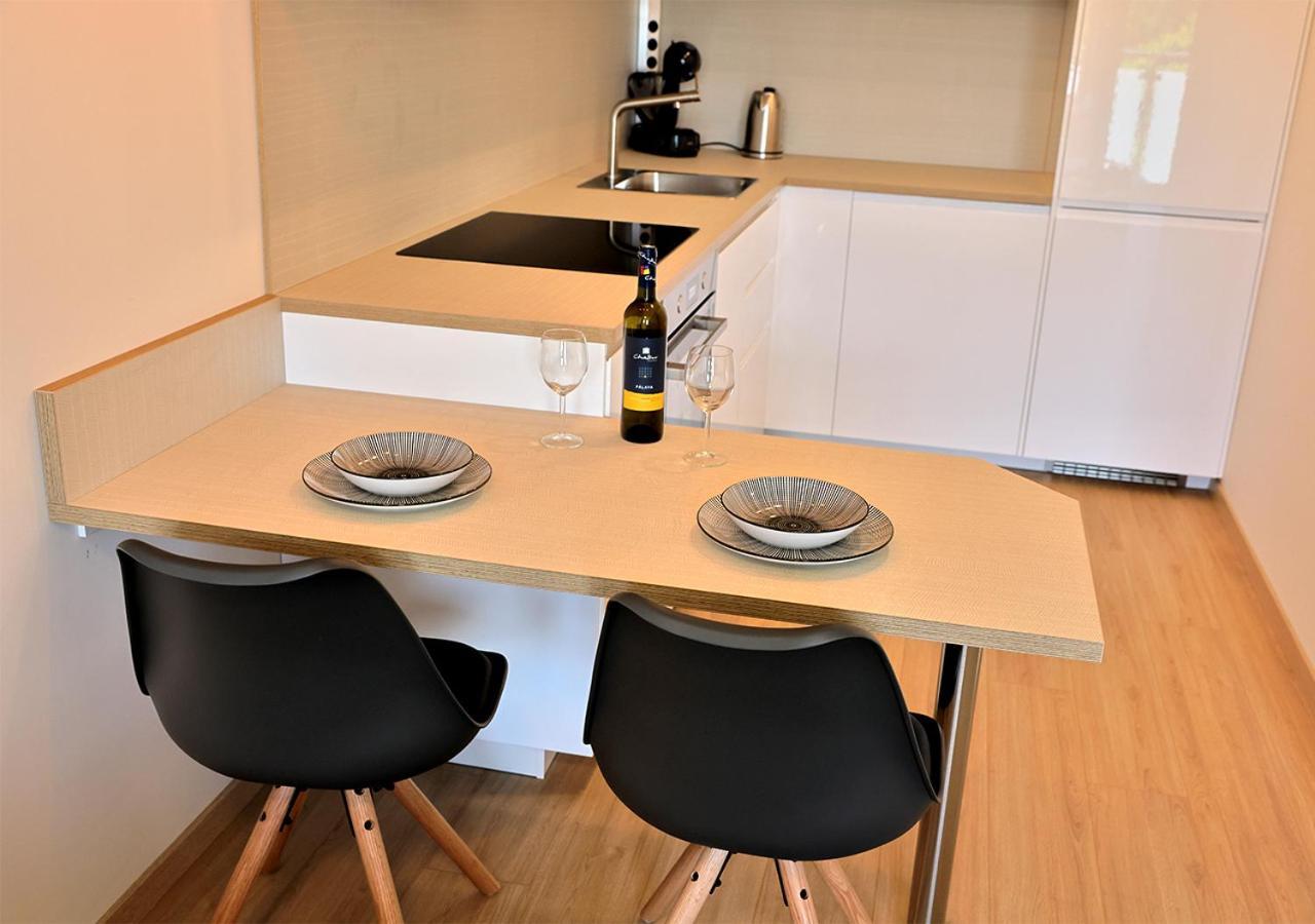 New Cozy 2 Room Pink Apartment Bratislava 059 외부 사진