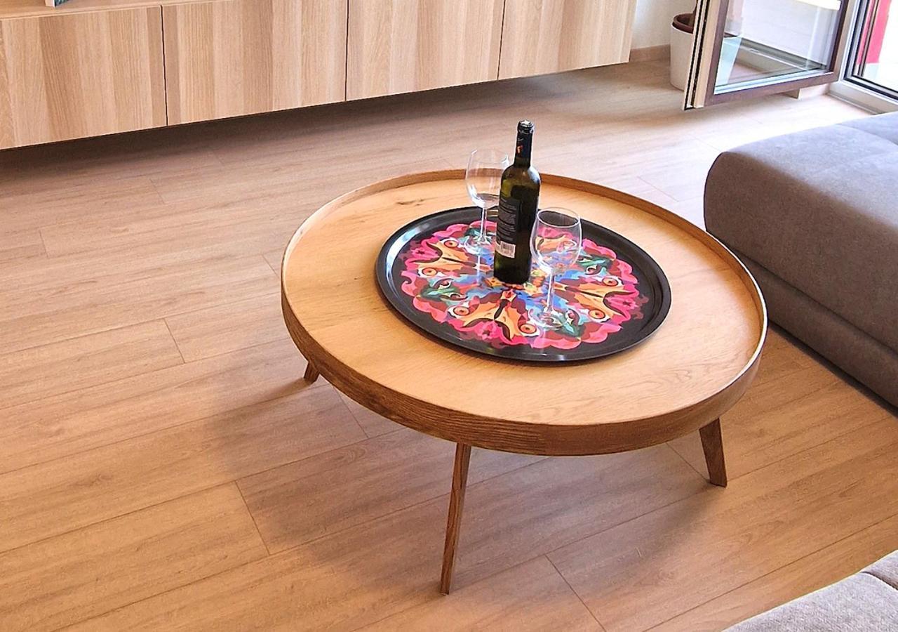 New Cozy 2 Room Pink Apartment Bratislava 059 외부 사진